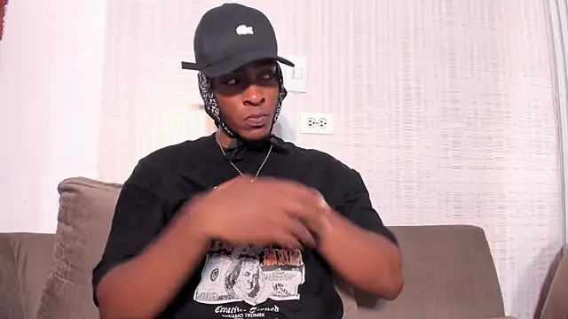 Snapshot of for_itan chatting on December 2025 12:59:02 PM for itan online show from December 2025 12:59:02 PM