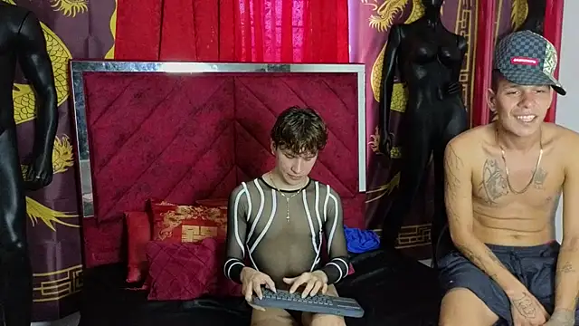 Snapshot of Magic_Duo chatting on October 2025 01:21:02 PM Magic Duo online show from October 2025 01:21:02 PM