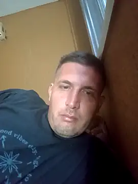 calitox1995 online show from April 2026 08:50:01 PM