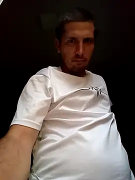 calitox1995 online show from April 2026 08:21:01 PM