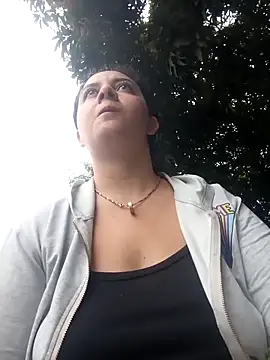 Camila-Valverde online show from February 2026 01:21:02 PM