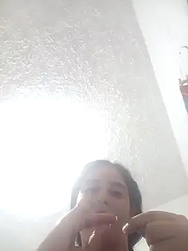 Camila-Valverde online show from February 2026 10:09:01 PM