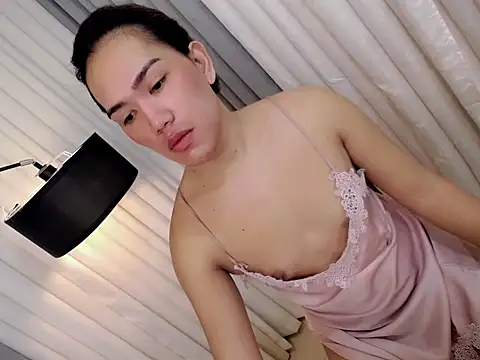 Xhugejerkingtrans online show from November 2025 12:54:01 AM