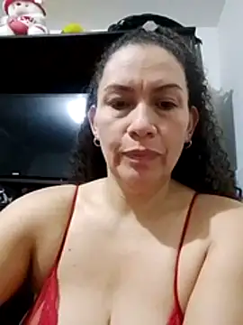 Snapshot of Adelgey-Michell chatting on November 2025 02:22:02 PM Adelgey-Michell online show from November 2025 02:22:02 PM