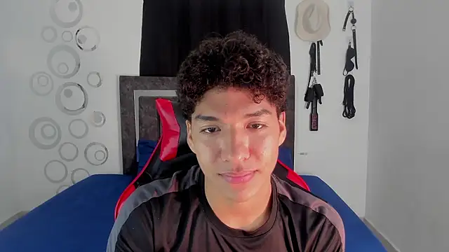 Maximiliano Khalil online show from January 2026 07:23:01 PM