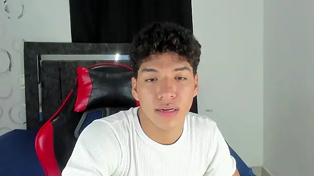 Maximiliano Khalil online show from February 2026 07:24:01 PM