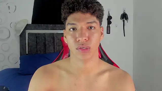 Maximiliano Khalil online show from February 2026 07:22:01 PM