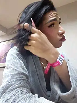 FernandaFox  online show from April 2026 11:31:01 PM