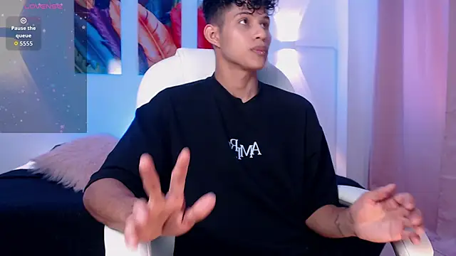 KamiSuarez online show from March 2026 06:22:02 PM