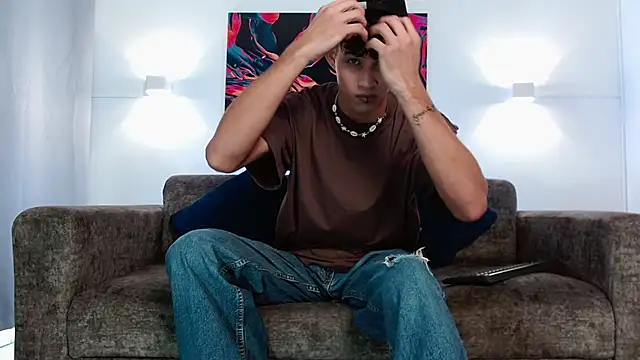 Snapshot of KamiSuarez chatting on October 2025 06:07:01 PM KamiSuarez online show from October 2025 06:07:01 PM