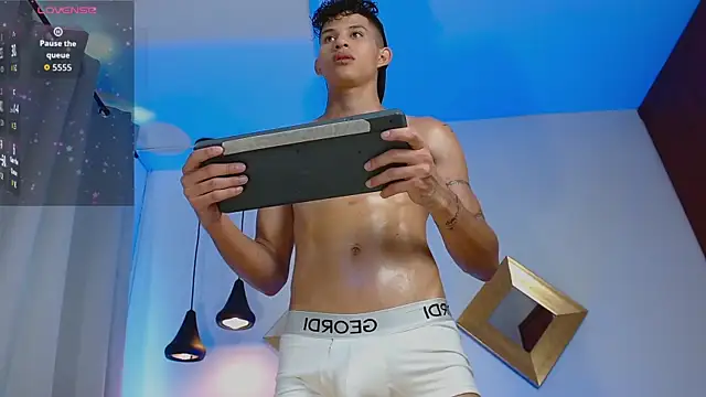 KamiSuarez online show from March 2026 06:29:02 PM