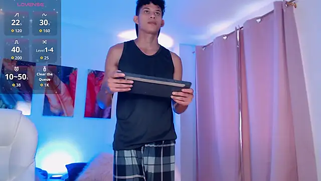 KamiSuarez online show from March 2026 06:53:02 PM