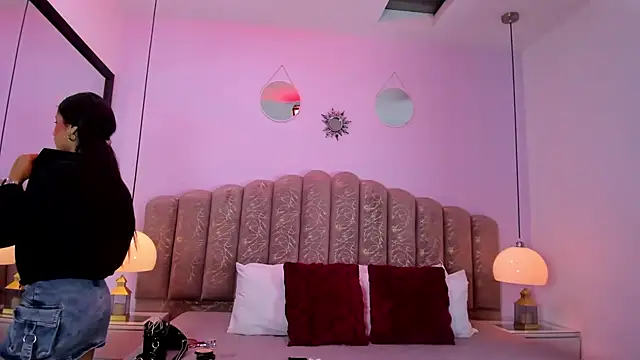 Kim Luna1 online show from March 2026 12:14:01 PM