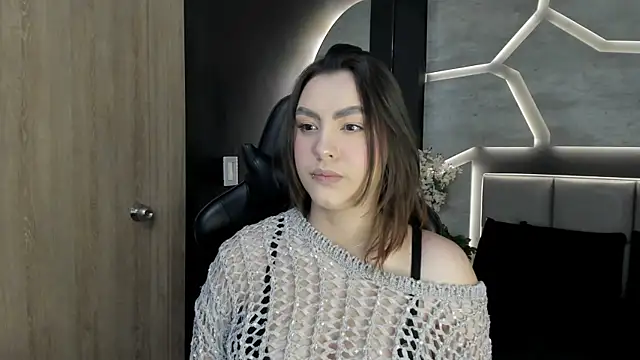 DakotaRussell  online show from January 2026 01:06:01 PM