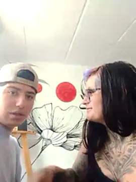 Snapshot of Shadow_Secret chatting on October 2025 04:50:02 PM Shadow Secret online show from October 2025 04:50:02 PM