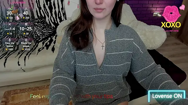GlowMimi online show from May 2026 04:21:02 PM
