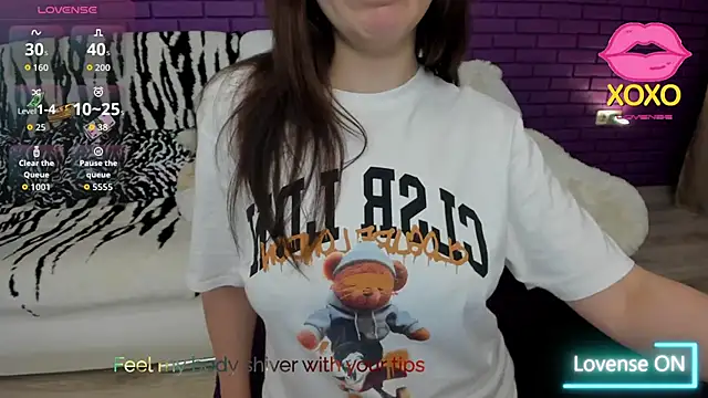 GlowMimi online show from April 2026 04:24:02 PM