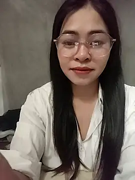 Bamboo-niee123 online show from May 2026 03:59:02 PM