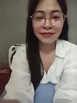 Bamboo-niee123 online show from May 2026 04:03:02 PM