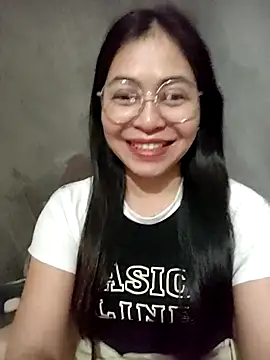 Bamboo-niee123 online show from April 2026 05:27:02 PM