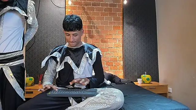 Jack and Joes online show from November 2025 03:33:02 AM