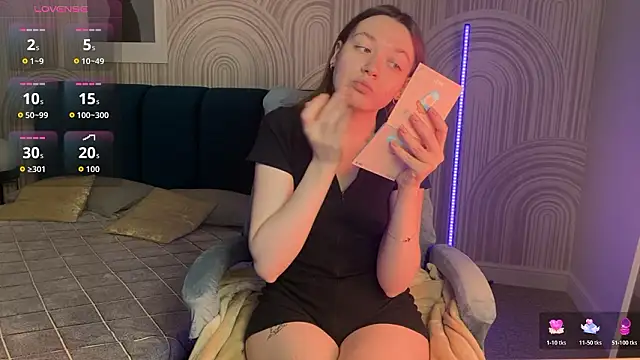 R I N A online show from March 2026 01:11:01 AM