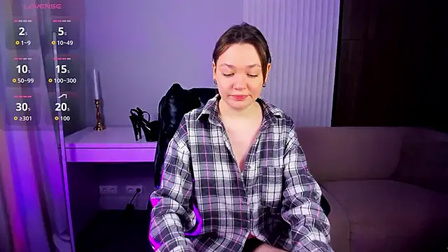 R I N A online show from December 2025 01:08:02 AM