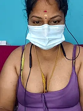 Snapshot of deepikasree143 chatting on December 2025 07:15:01 PM deepikasree143 online show from December 2025 07:15:01 PM