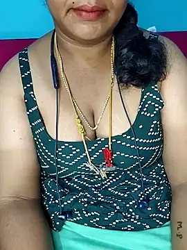 Snapshot of deepikasree143 chatting on October 2025 08:30:02 PM deepikasree143 online show from October 2025 08:30:02 PM