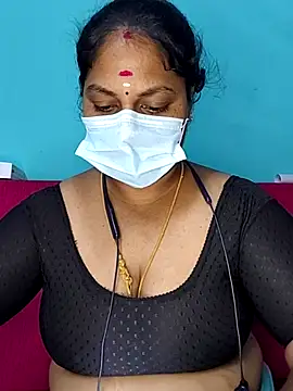 Snapshot of deepikasree143 chatting on November 2025 08:02:01 PM deepikasree143 online show from November 2025 08:02:01 PM