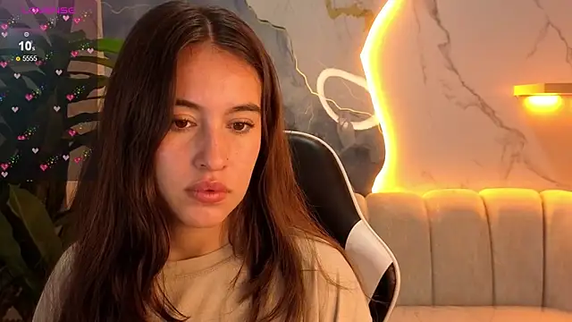 Nikka Tx online show from February 2026 12:39:02 PM