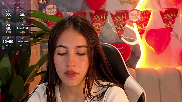 Nikka Tx online show from February 2026 01:11:01 PM