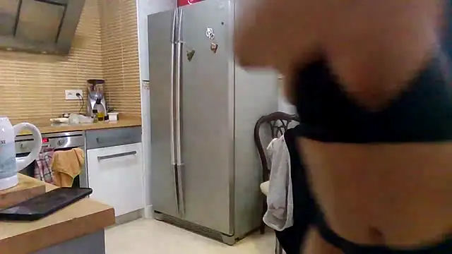 loveryvicky online show from February 2026 01:40:02 PM