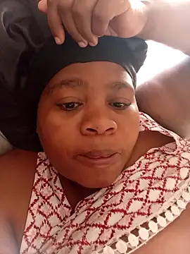 ThickLeeyanaXX online show from December 2025 05:52:01 AM