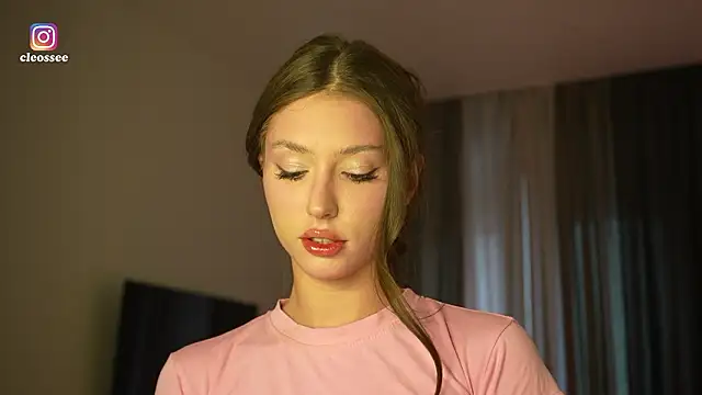 Cleose online show from March 2026 07:00:01 AM