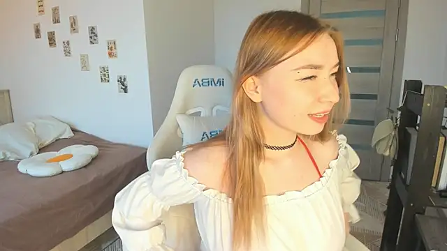 Snapshot of Angella_Mills chatting on November 2025 10:09:02 AM Angella Mills online show from November 2025 10:09:02 AM