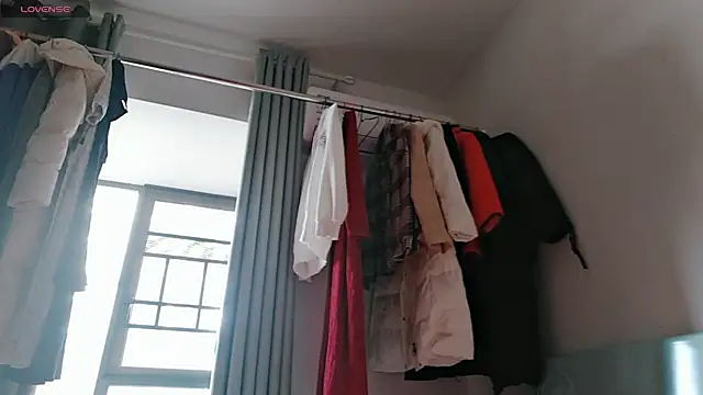 Snapshot of Yan61 chatting on December 2025 01:28:01 AM Yan61 online show from December 2025 01:28:01 AM