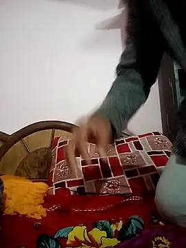 Cute Sanaaya online show from December 2025 08:04:02 PM