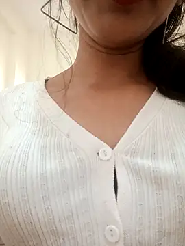 Cute Sanaaya online show from December 2025 10:10:02 AM