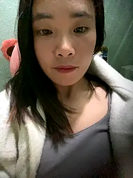 Elysia-007 online show from November 2025 03:15:01 PM