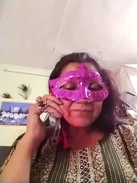 LOVE  RANI online show from November 2025 01:04:02 PM