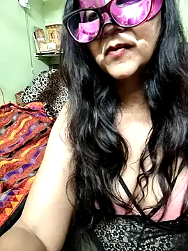 LOVE  RANI online show from July 2026 07:31:01 PM