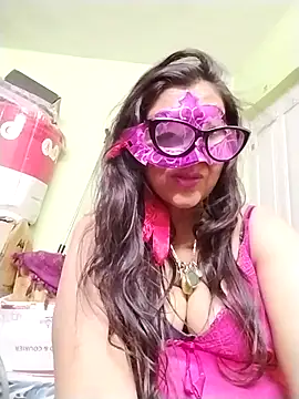 LOVE  RANI online show from December 2025 06:04:01 AM