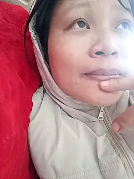 yoyo-mi online show from December 2025 03:05:01 AM