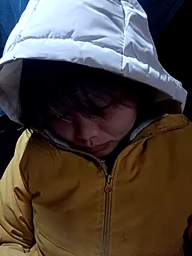 yoyo-mi online show from November 2025 05:40:02 AM