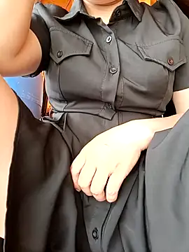 yoyo-mi online show from April 2026 03:21:01 AM