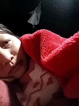 yoyo-mi online show from December 2025 08:45:02 PM