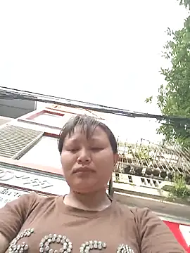 yoyo-mi online show from May 2026 11:04:01 PM