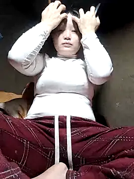 yoyo-mi online show from February 2026 01:19:02 PM