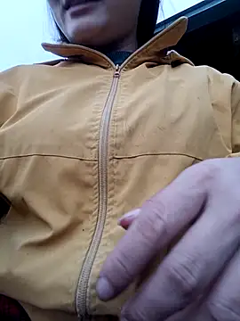 yoyo-mi online show from February 2026 10:15:02 AM